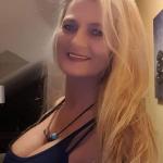 Reife Blondine von 53 Jahren sucht Sex. Angebote mature-ladies-ab-40